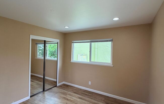 317 Warwick- 270- 1196/2701