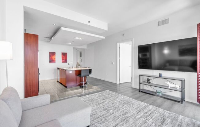 High-Rise Living: 2-Bedroom Retreat with Strip Views