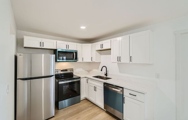 Spacious 1bed/1bath Apartment in West Seattle!