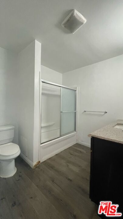 1 bed, 1 bath, 785 sqft, $1,875, Unit 7