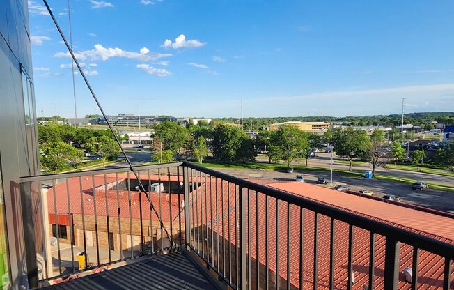 1 bed, 1 bath, 774 sqft, $1,600, Unit #315