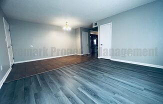 2 beds, 1 bath, $850, Unit 225-9