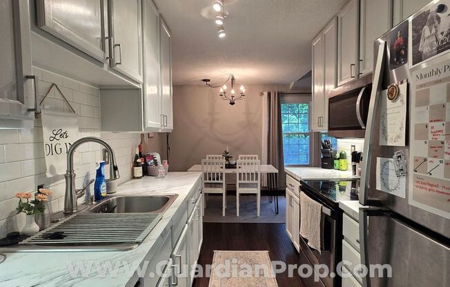 St Louis Park Condo by West End, Garage included, Private master suite, available 7/15