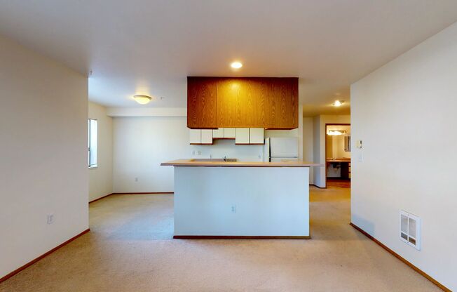 2 beds, 1 bath, 800 sqft, $1,995, Unit 105