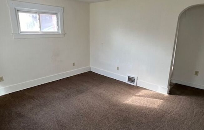 HOWLAND SCHOOLS--2 BEDROOM HOUSE