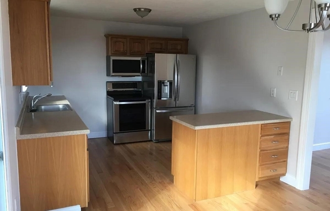 41 BLUEBERRY HL RD