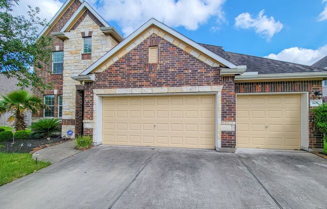 Gorgeous 2 Story in League City