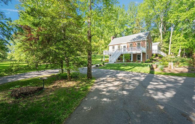 Spacious and Charming 5 BR/3 BA Single-Family Home in Upper Marlboro!