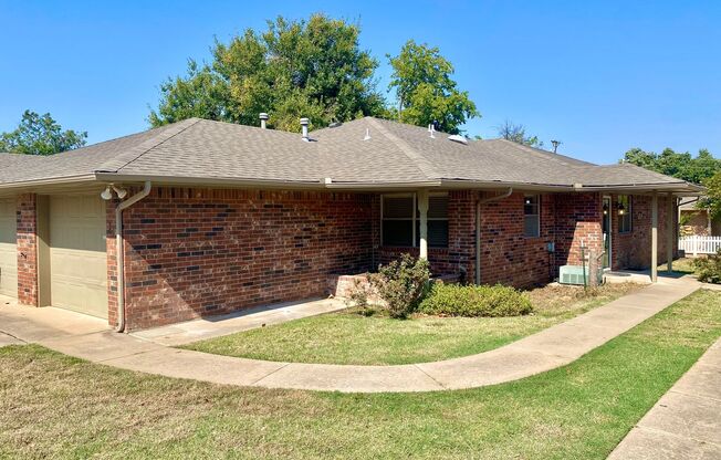 Quiet 2 Bed, 1 Bath in Edmond