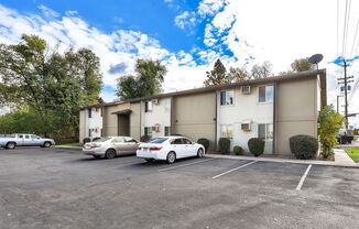 Roosevelt Apartments -  Limited Time Look & Lease Special!