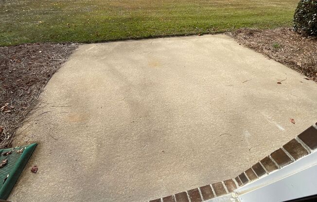 1 bed, 1 bath, 765 sqft, $1,075, Unit 2700-3