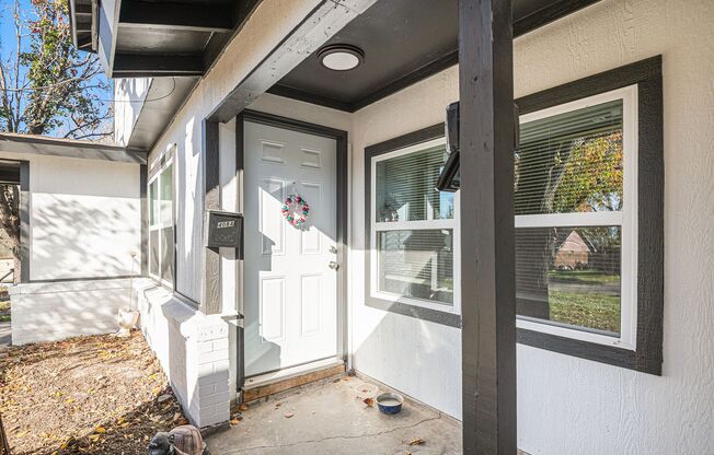 Fully Renovated 2 bed 1 bath in Grand Prairie!