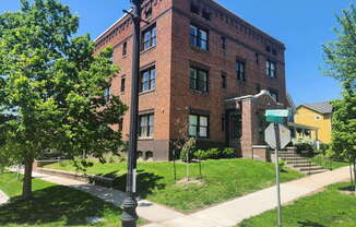 702 20 ST