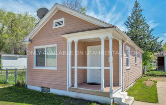 3182 ADAMS AVE