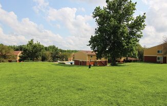 Raintree Apartments
