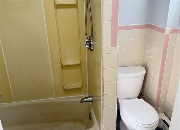 1 bed, 1 bath, 800 sqft, $1,750, Unit 1