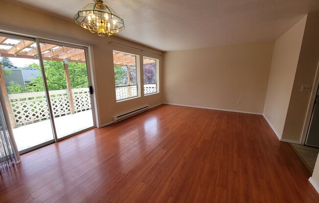 10739 LN HNC LLC