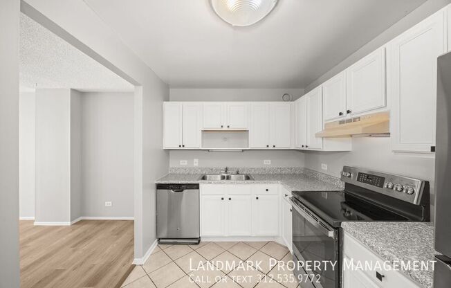 70 W Huron St