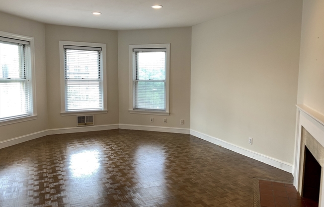 416 Commonwealth Ave