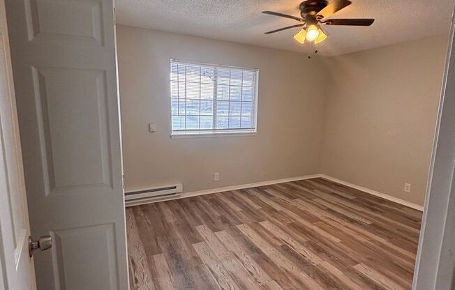 1 bed, 1 bath, 750 sqft, $815, Unit 5923-004