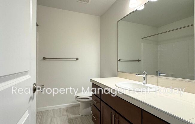 2 beds, 2.5 baths, $2,795