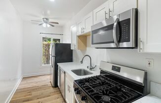 1623 N Mariposa