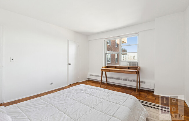 477 FDR DR