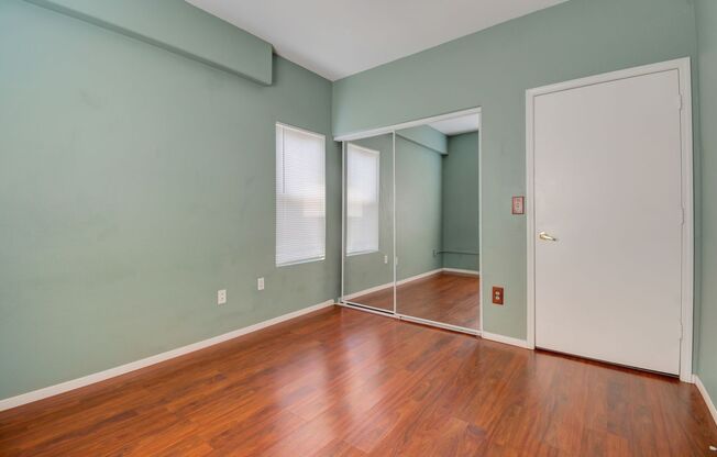 3 beds, 2 baths, $1,895, Unit # 1077
