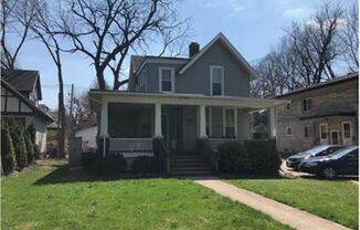 911 W Church St