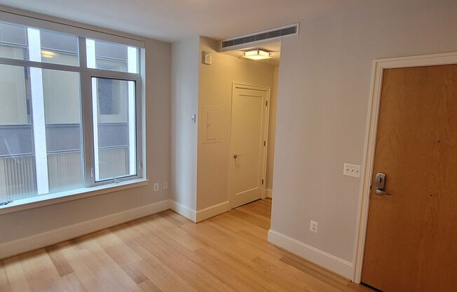 Studio, 1 bath, $2,150, Unit 401