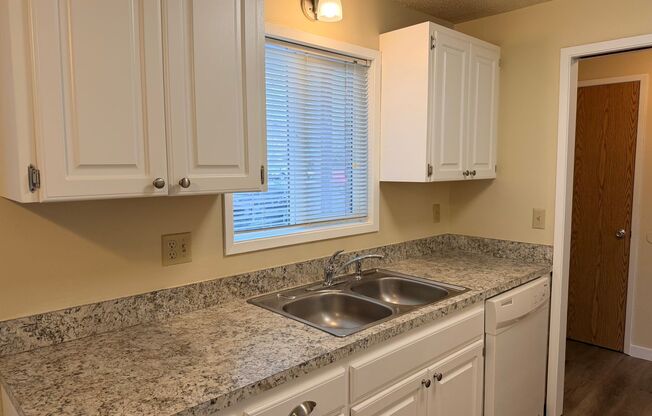 Putnam Terrace Apartments