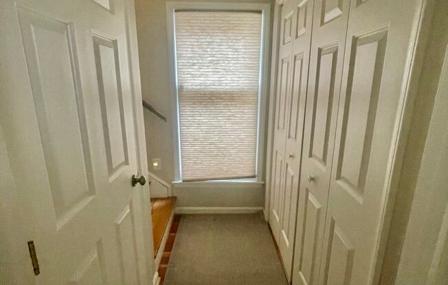 Welcome to this stunning 3-bedroom, 2-bathroom Condominium located in the vibrant city of Charlotte, NC