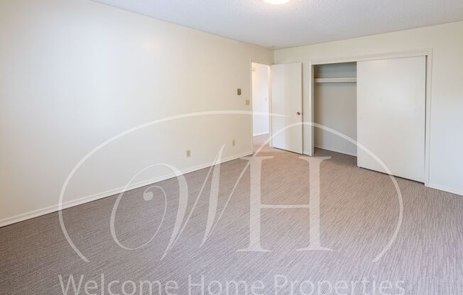 2 beds, 1 bath, 890 sqft, $1,225, Unit 420 Catherine #7