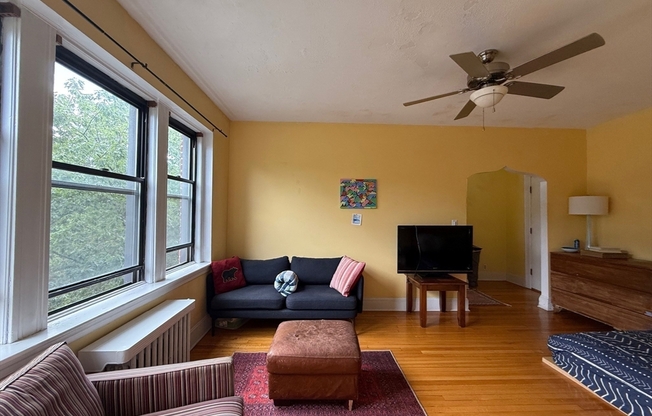 145 Englewood Ave. #32