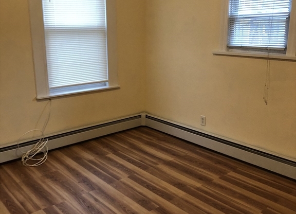 1686 MASSACHUSETTS AVE