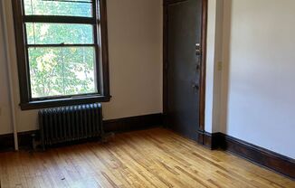 Studio, 1 bath, 600 sqft, $1,050, Unit 2381-1