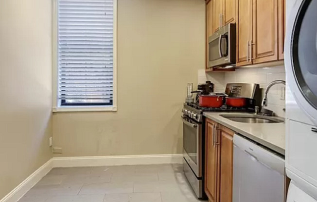 155 BLEECKER ST