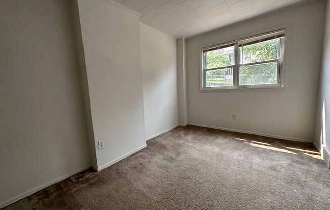 2 beds, 1 bath, 785 sqft, $1,299, Unit 3217 Brereton St. #1