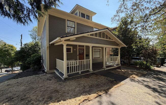 5-Bedroom Home in SW Portland! Hardwood floors, spacious deck, full basement, separate entry for bikes.