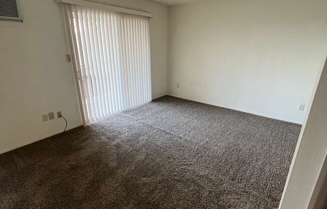 1 bed, 1 bath, $1,195, Unit 6