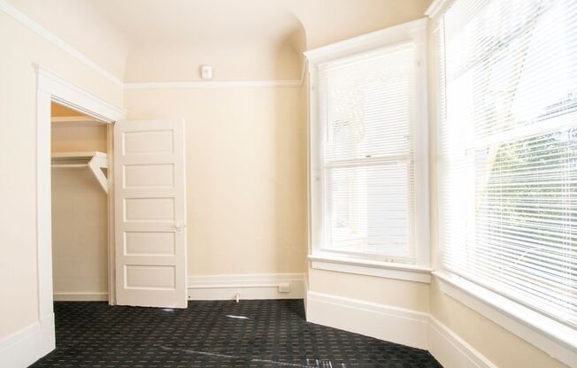 652-656 Clayton Street