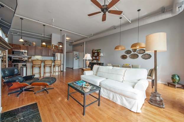 3151 N LINCOLN AVE