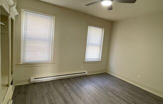 2 beds, 1 bath, 764 sqft, $1,100, Unit Unit 2