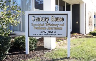 Studio, 1 bath, 450 sqft, $785, Unit 308*