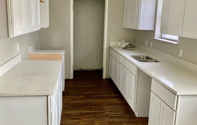 3 Bedroom / 2 Bath / 2 Car Garage