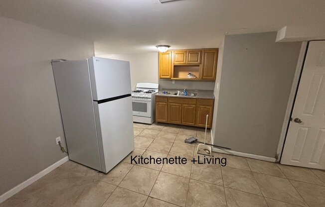 10816 175 ST