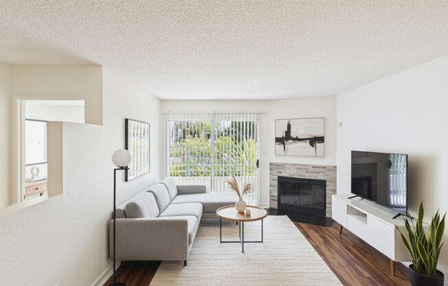 Available Apartment in North Park