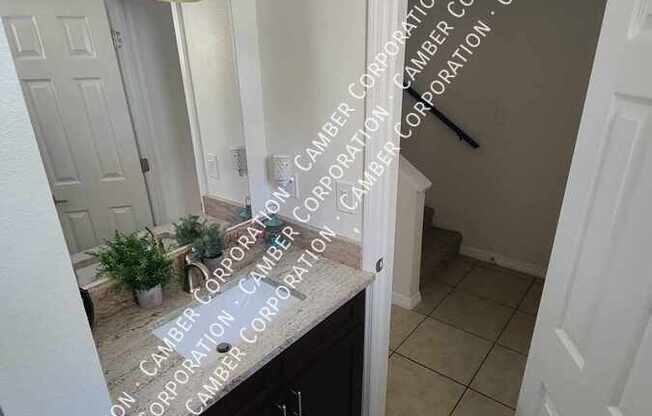 2801 SHEFFIELD CIR