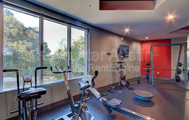 1 bed, 1 bath, 756 sqft, $2,295, Unit 410
