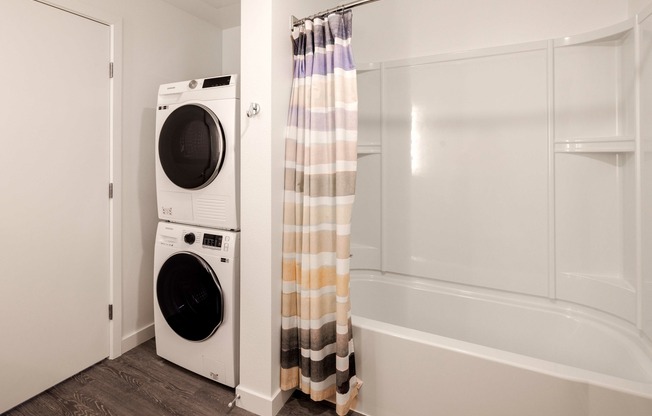Energy efficient, in-home front-loading washer and dryer